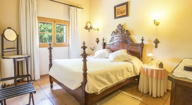 Belvilla by OYO Mavi, Rezerwuj Hotel Hotele w Majorka z parkingiem, Parking
