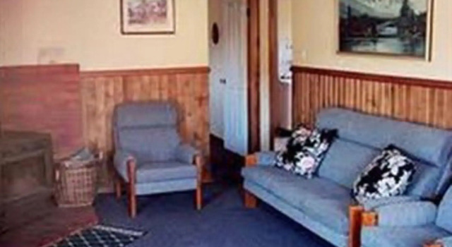 Lake Yalleena Nature Retreat, Book Hotel Lake Leake Tasmanien
