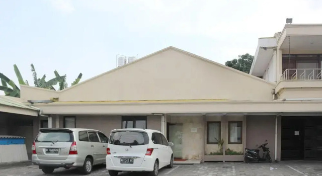 Sakura Hotel