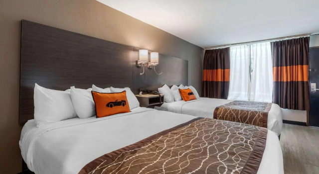 VetteCity Hotel, Rezerwuj Hotel Bowling Green 