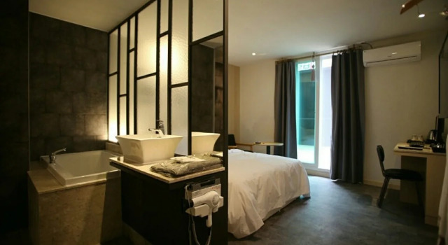 Pyeongtaek Moon Hotel, Prenota Hotel Hotel a Gyeonggi-do con parcheggio, Parcheggio