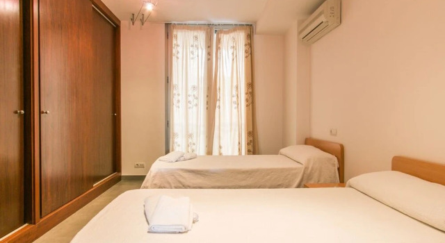 Jobi 2, Book Hotel Pollença Majorca