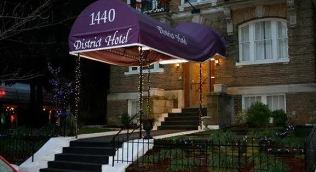 Номер Standard District Hotel