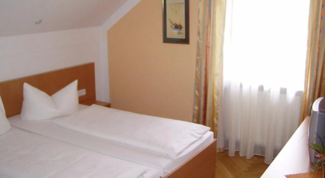 Hotel Kollerhof, Reservar Hotel  