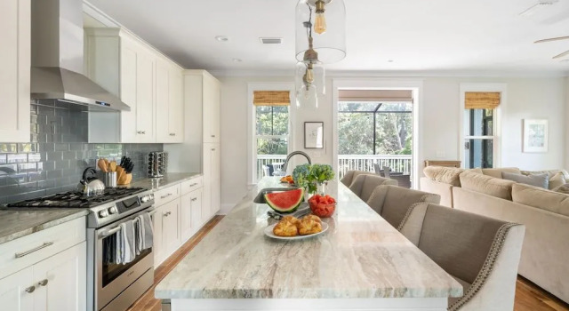 Ramona by Avantstay Sun Soaked Home w/ Lush Surroundings