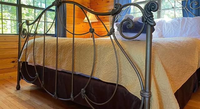 Stairway · Stunning Cabin in the Stars- 100mile views!