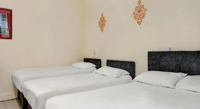 Семейный номер Standard Empire Hotel
