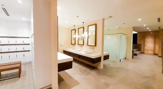 The Excelsior Hotel, Rezerwuj Hotel Hotele w National Capital Region z basenem, Basen
