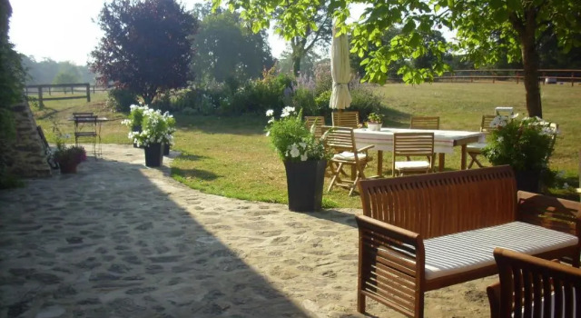 Grand Mainguet, Book Hotel  