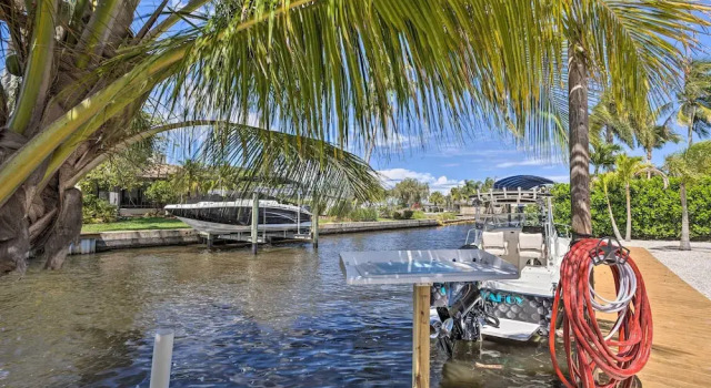 Palm City Canalfront Home w/ Boat Dock & Fire Pit!, Book Hotel Stuart Hutchinson Island