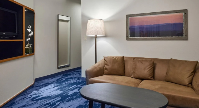 Студия Fairfield Inn & Suites Burlington