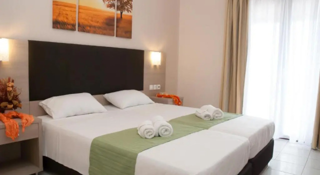 Апартаменты Lazaros Hotel Resort