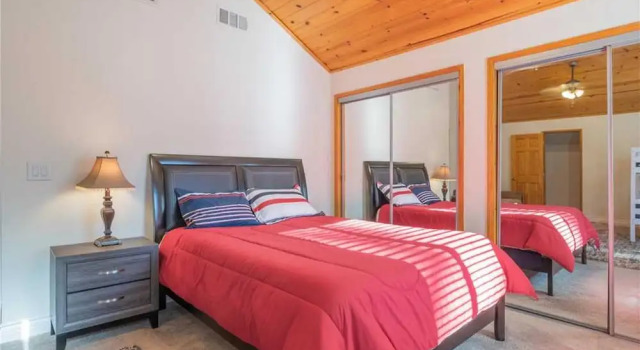 Maple Hideaway, Забронировать Дом для отпуска Биг-Бэар-Сити San Bernardino Mountains