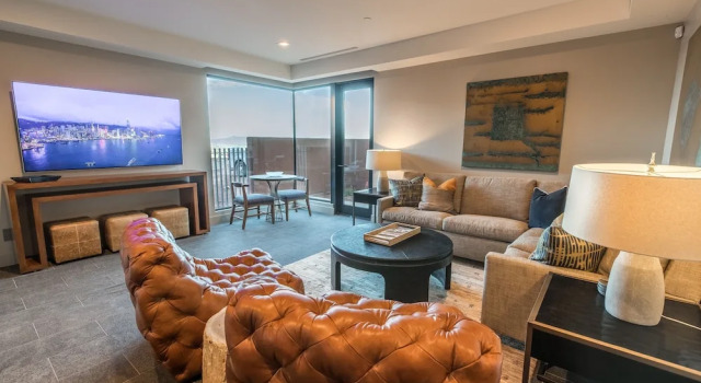 Luxury Service King Suite In Private Daily Hk 1 Bedroom Apts, Book Hotel 3-stjernede hoteller i Ivins, 3*