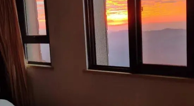 Люкс Deluxe Guangmingding Hotel