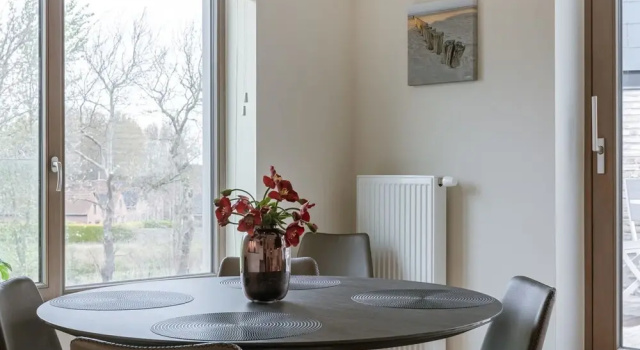 Апартаменты Spacious Top-flour Apartment With Private Parking