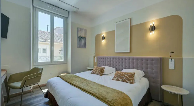 Номер Comfort Urban Style Hotel Blason du Ventoux