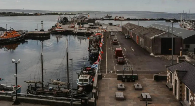 Полулюкс The Kirkwall Hotel
