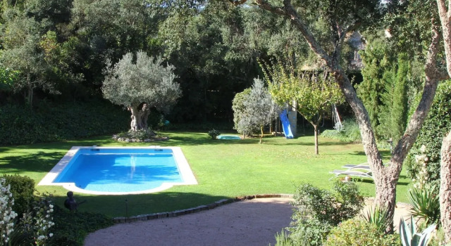 Villa in Calonge With Pool Near Beach