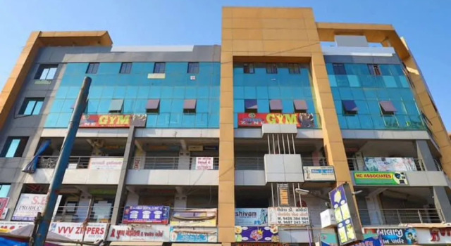 Hotel Tulip Plaza, Rezervovat Hotel Hotely v Gujarat s parkováním, Parkování