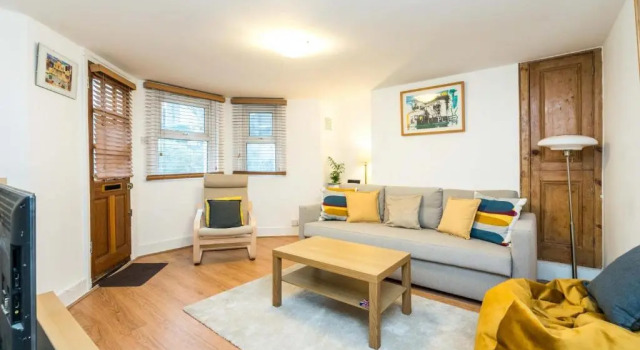 Апартаменты NEW Stylish 1 Bedroom Flat With Garden London