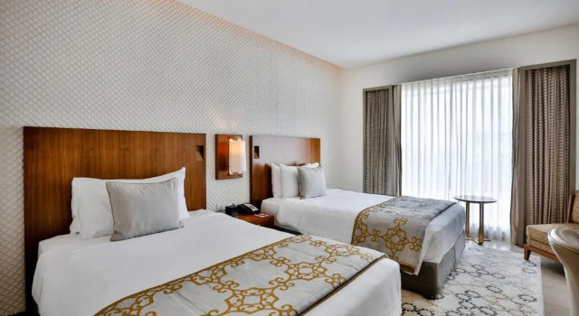 Двухместный номер Premium Crowne Plaza Chennai Adyar Park