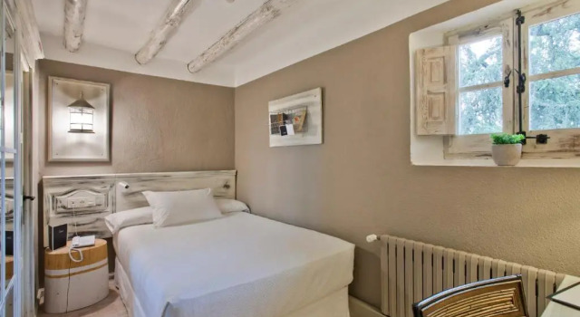 Одноместный номер Standard Hotel Luze El Toro