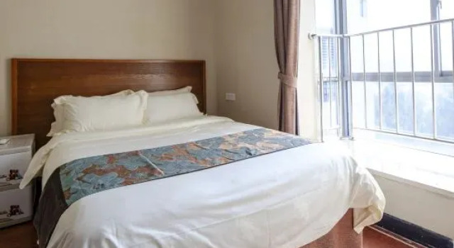 Люкс Deluxe с 5 комнатами Yunhai Jiangwan Holiday Inn