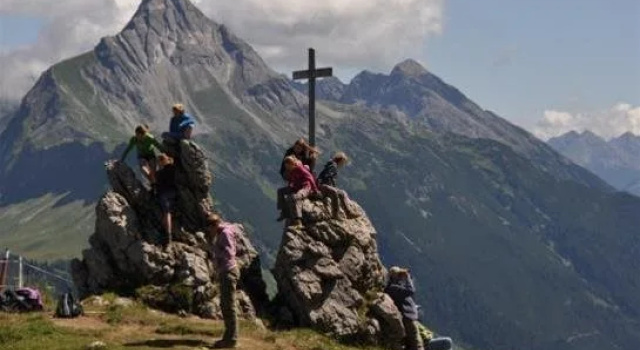 Alpenapart Arlberg, Забронировать Отель Варт Брегенцервальд, рядом с Горнолыжный подъемник Кицелфтле