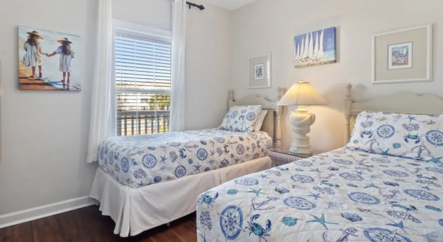 Номер Standard Wedgewood #324 2 Bedroom Condo by RedAwning