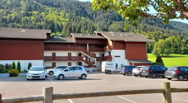 Студия Bernex Studio Au Calme Parking Prive