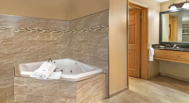 Полулюкс Best Western Plus Plattsburgh