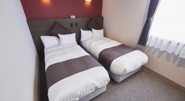 Hotel KAN-RAKU Saitama Honjo-Waseda Hinoki No Yakata, Book Hotel Billige hoteller i Saitama