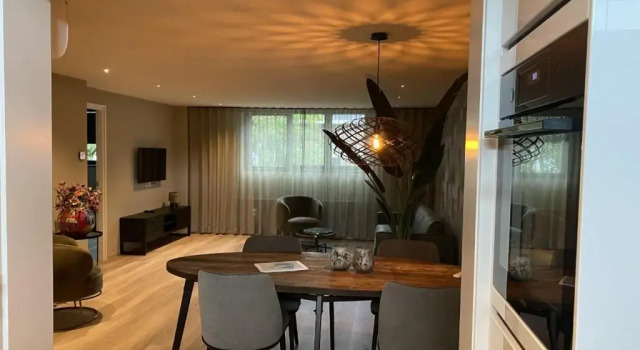 Апартаменты Luxe appartement Ooststraat 8a