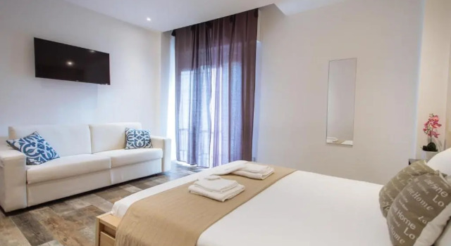 Четырёхместный номер Luxury Politeama Luxury Suites