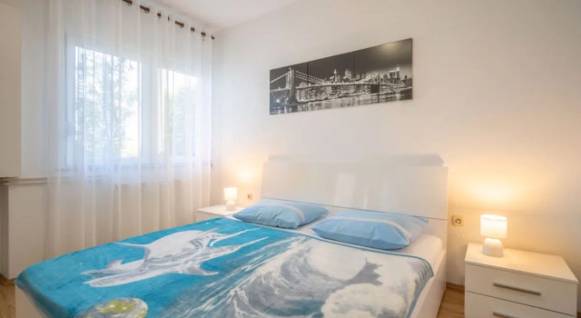 Apartment Iris St.Georges-de-Montclard