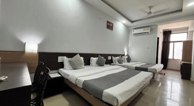 Семейный номер Standard White Pearl - Jabalpur