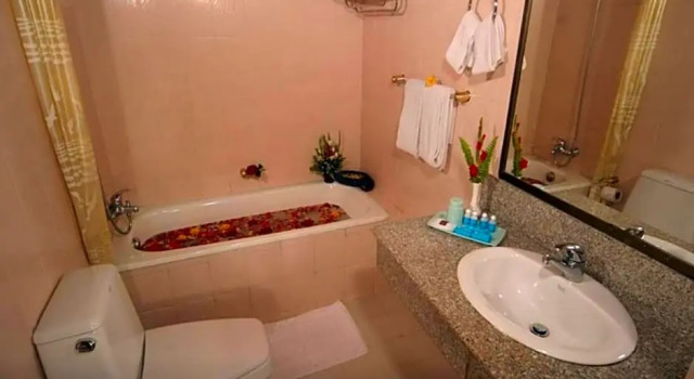 Двухместный люкс Yuzana Hotel