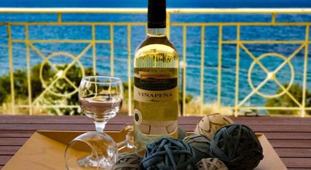 Апартаменты Derveni Seaside Apartments