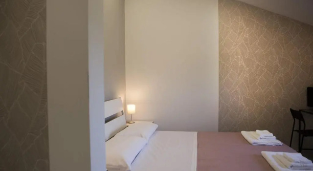 Villa Ulivi B&B, Book Bed and Breakfast Hoteller i Salerno med parkering, Parkering