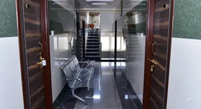 Hotel Uday Residency, Забронировать Отель Мантралайам штат Андхра-Прадеш