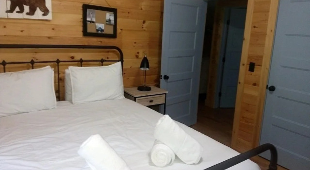 Dillingham Dacha - 2 Br Home, Забронировать Дом для отпуска Виллы Марс-Хилл, Вилла