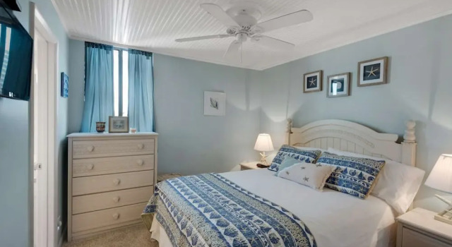 Sunbird Beach Resort 1211 E, Забронировать Курортный отель Панама-Сити Панхэндл Флорида, рядом с Загородный клуб "Сигнал Хилл"