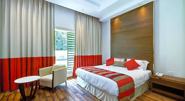 Двухместный номер Luxury Hotel LaSagrita,Sunder Nagar
