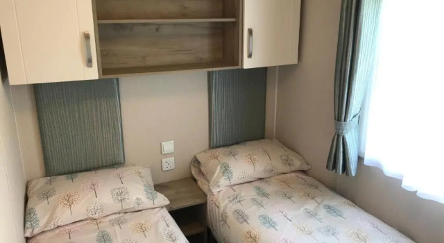 Luxury 3 Bedroom Caravan MC37, Shanklin, Isle of Wight