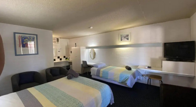 Двухместный семейный номер Standard Capri Motel