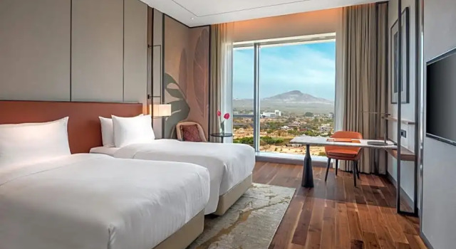 Номер Standard с видом на бассейн Radisson Blu Hotel & Spa, Nashik