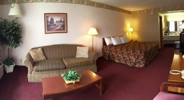 Номер Standard Twelve Oaks Inn