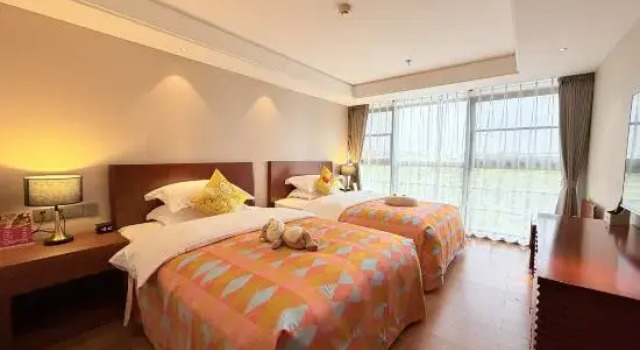Семейный люкс Дуплекс Lakeview Golf Hotel Kunming