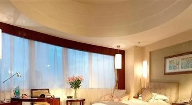 Dong Sheng Hong Fu Hotel - Changji, Boek Hotel Changji Xinjiang